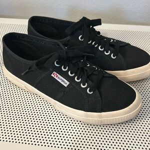 Classic Superga black sneakers
